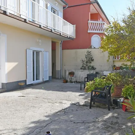 Apartment Frida Rab Banjol Exterior foto
