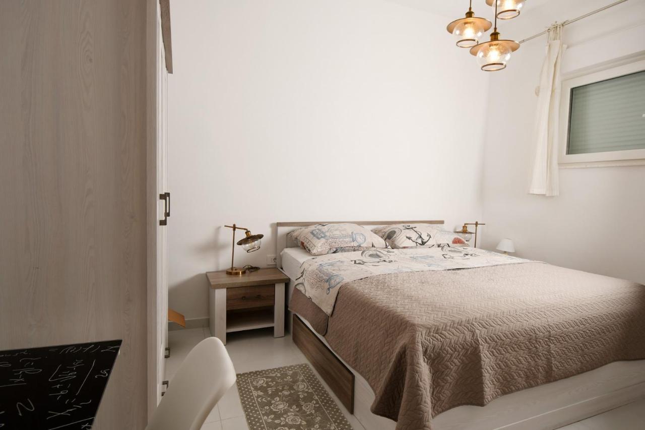Frida Rab Apartment